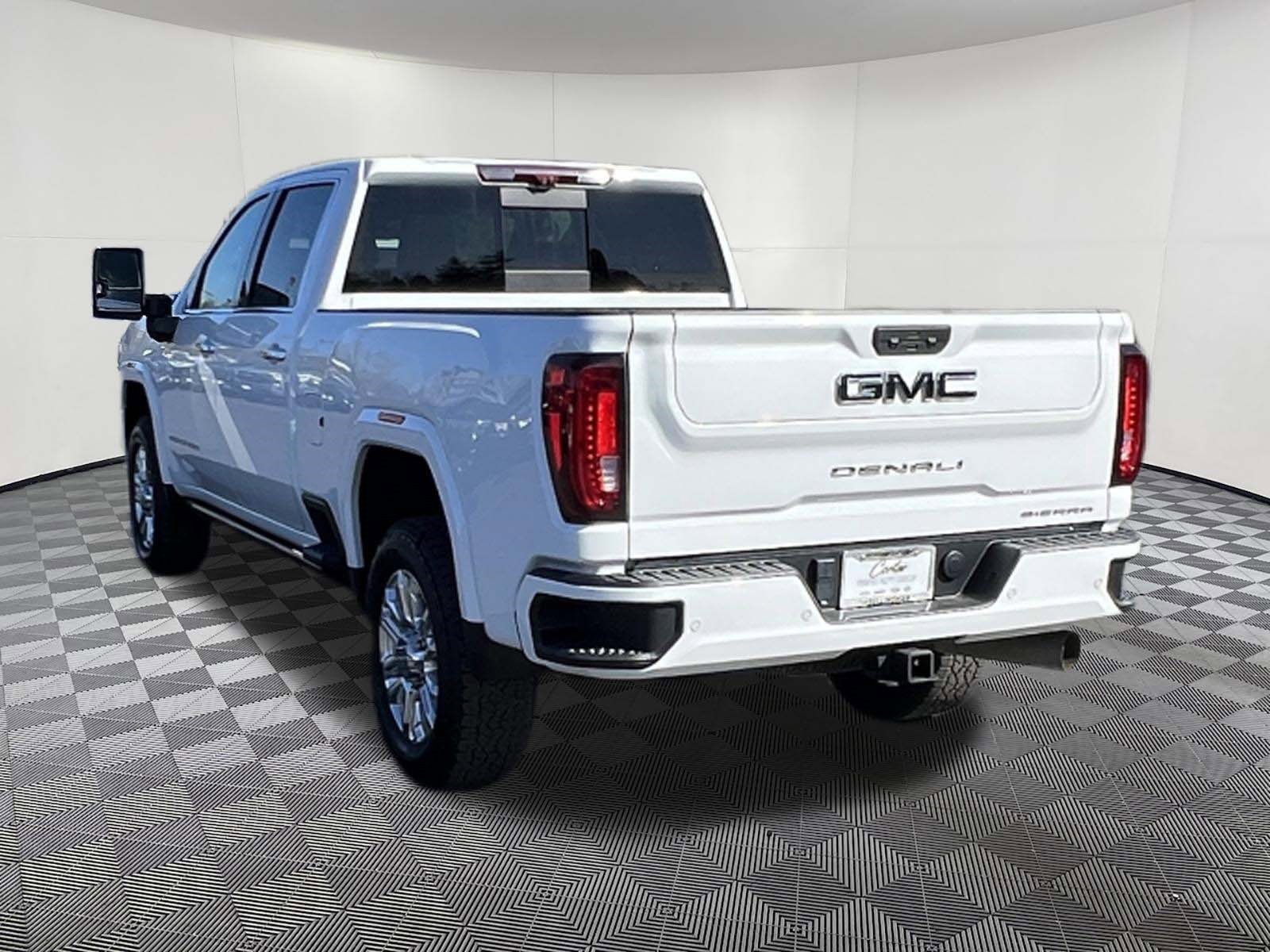 Used 2022 GMC Sierra 3500 Denali w/ Denali Ultimate Package image 4