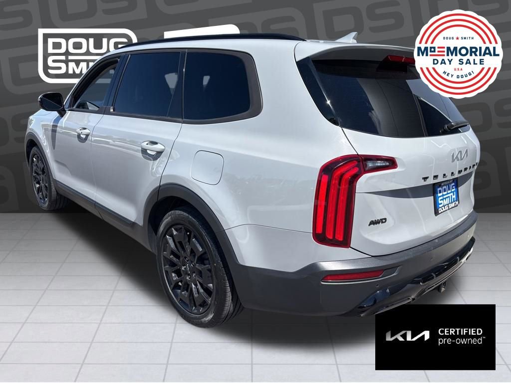 Certified 2022 Kia Telluride SX w/ Nightfall Edition Package AWD/4WD image 3