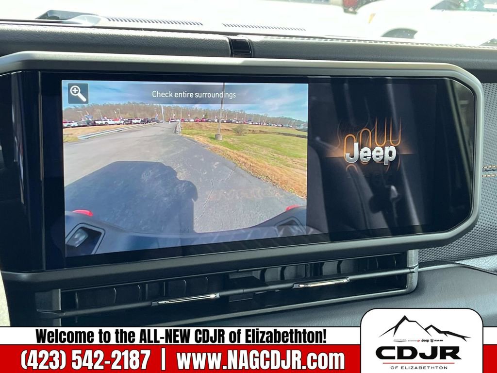 New 2026 Jeep Gladiator Mojave image 28