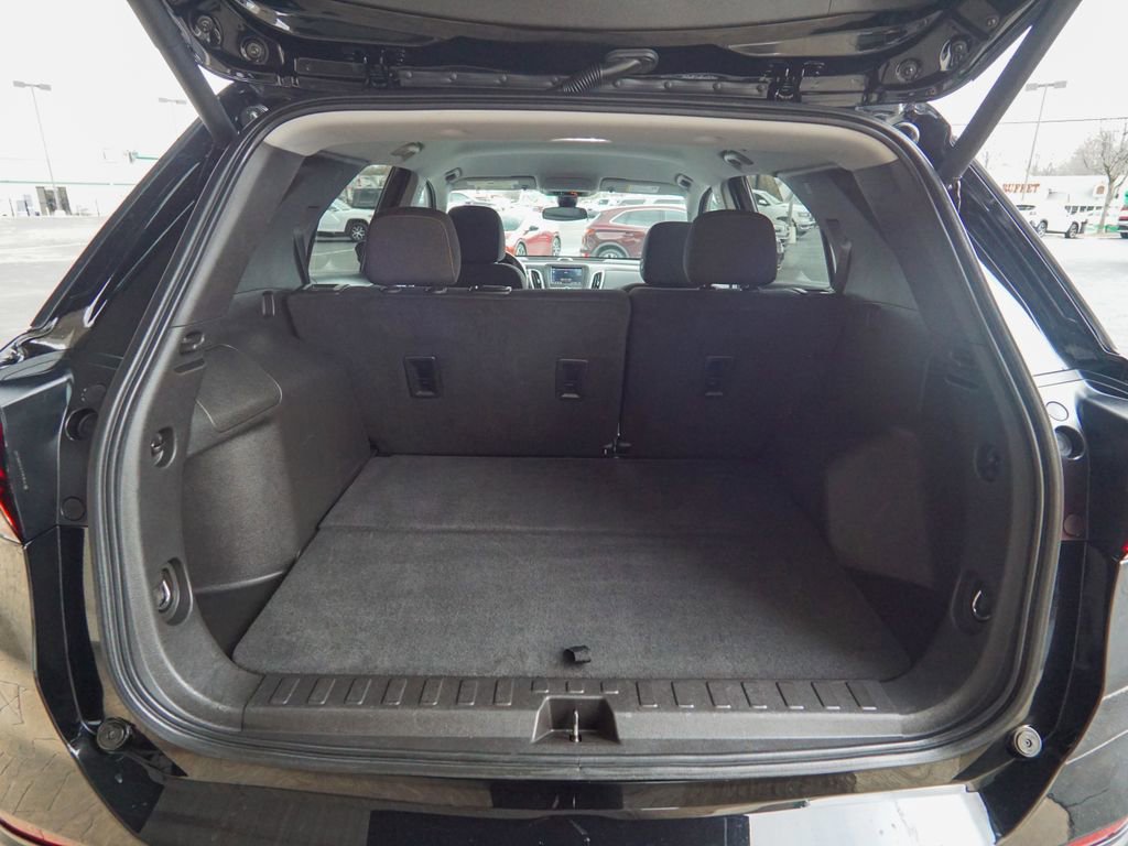 Used 2024 Chevrolet Equinox LT image 10