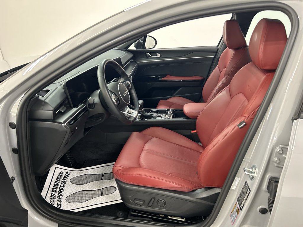 Certified 2025 Kia K5 GT-Line w/ GT-Line Premium Package AWD/4WD image 9