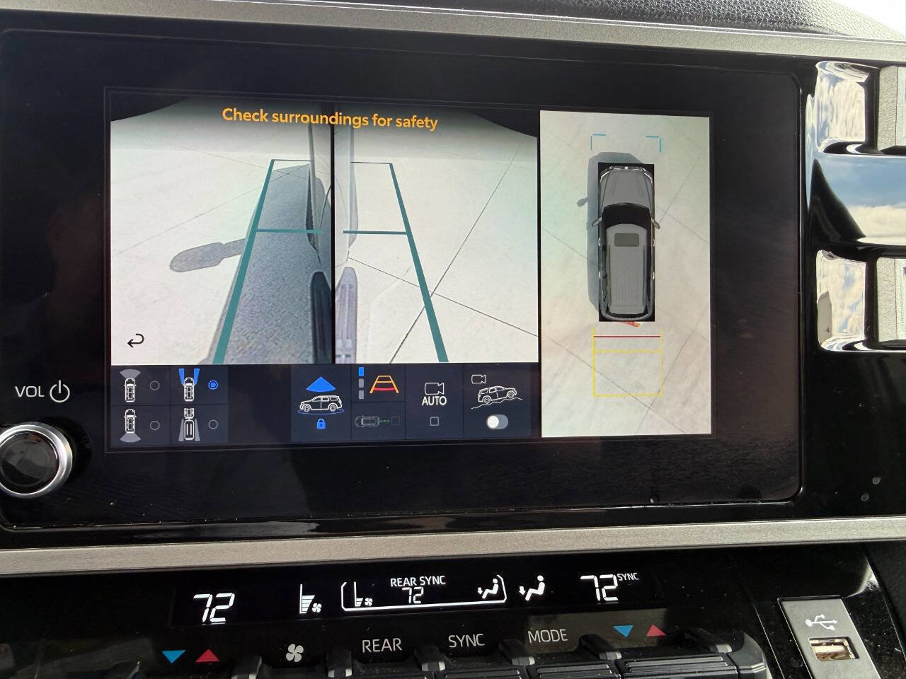 Used 2026 Toyota Sequoia SR5 w/ TRD Off-Road Package AWD/4WD image 42