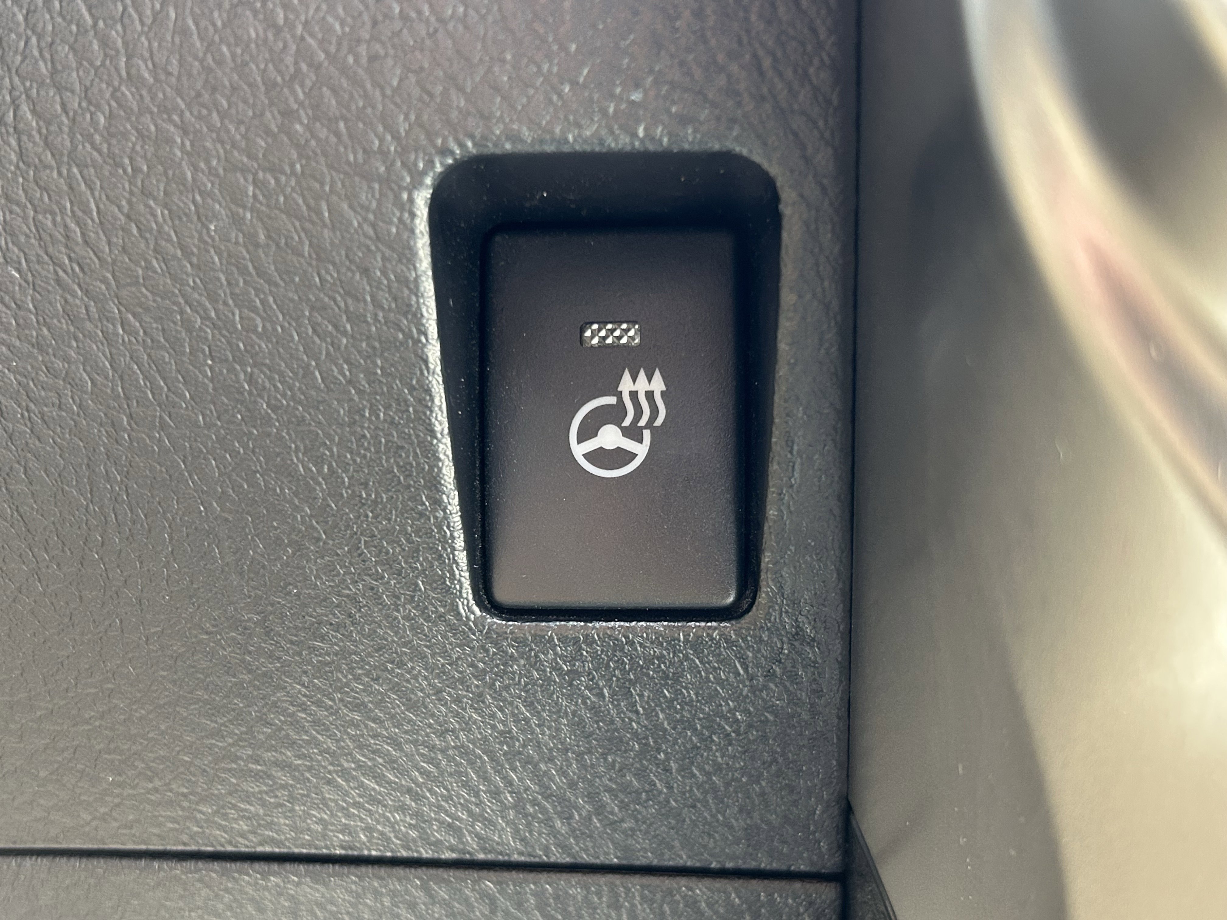 Certified 2023 Toyota 4Runner Limited AWD/4WD image 32