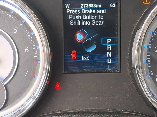 Used 2013 Chrysler 300 AWD w/ Driver Convenience Group image 18