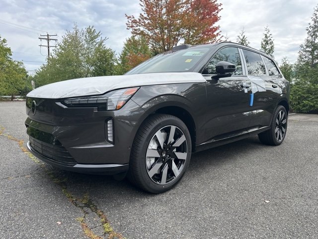 New 2025 Volvo EX90 Plus image 3