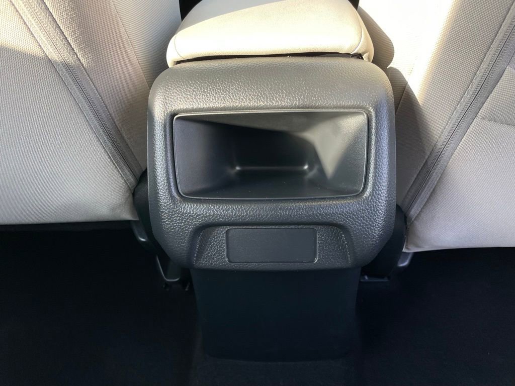 Certified 2024 Honda HR-V LX image 36