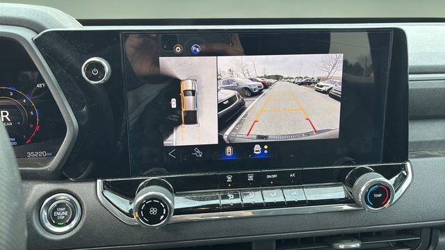 Used 2024 Chevrolet Colorado Trail Boss w/ Technology Package image 26