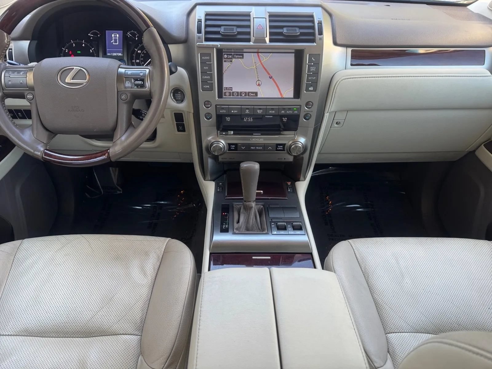 Used 2016 Lexus GX 460 w/ Premium Package AWD/4WD image 15