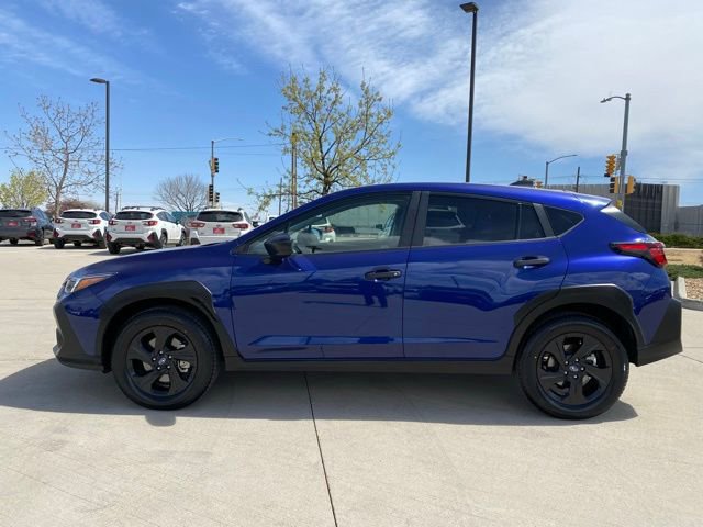 Used 2025 Subaru Crosstrek 2.0i AWD/4WD image 2