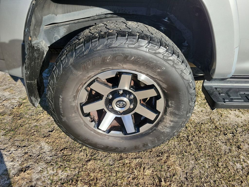 Used 2021 Toyota 4Runner TRD Off-Road image 7