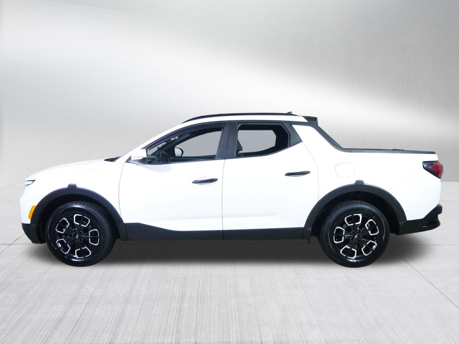 Used 2022 Hyundai Santa Cruz SEL w/ Activity Package AWD/4WD image 4