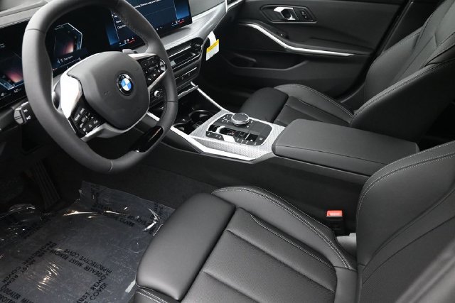 New 2026 BMW 330i xDrive Sedan w/ Premium Package AWD/4WD image 19