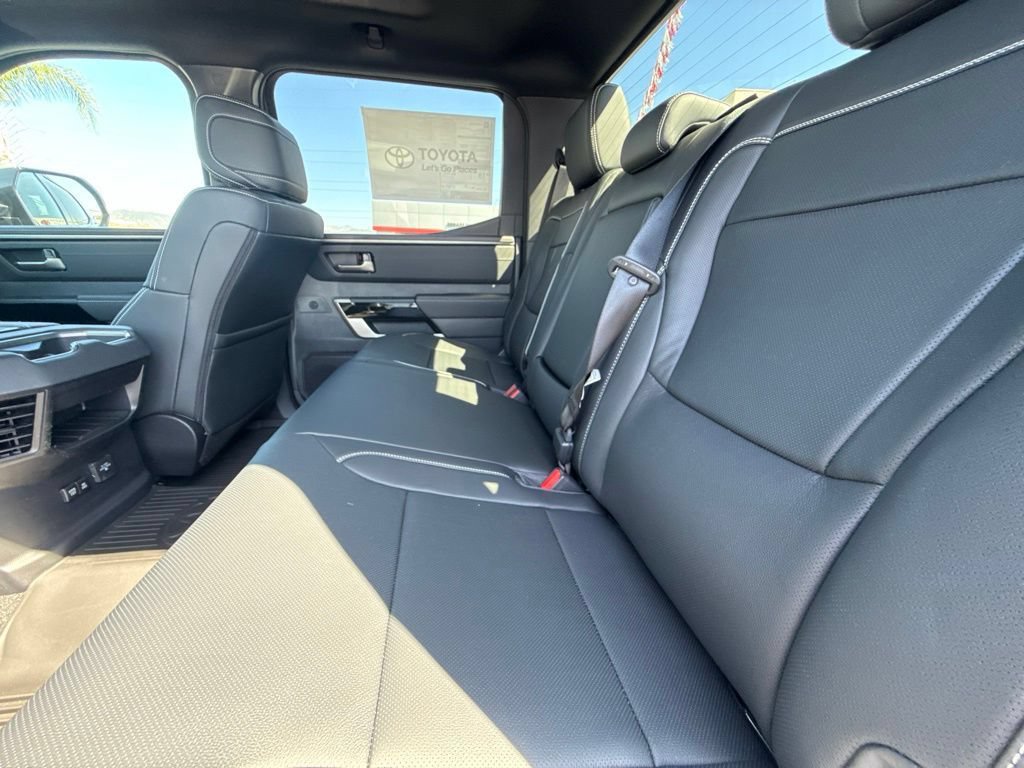 New 2026 Toyota Tundra Limited AWD/4WD image 32