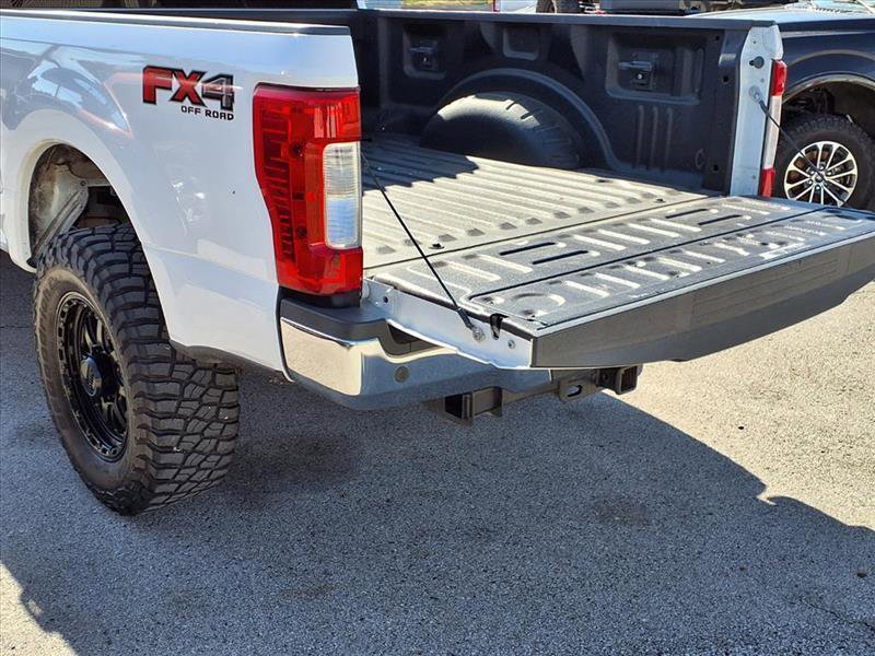 Used 2017 Ford F250 XLT w/ XLT Value Package image 27