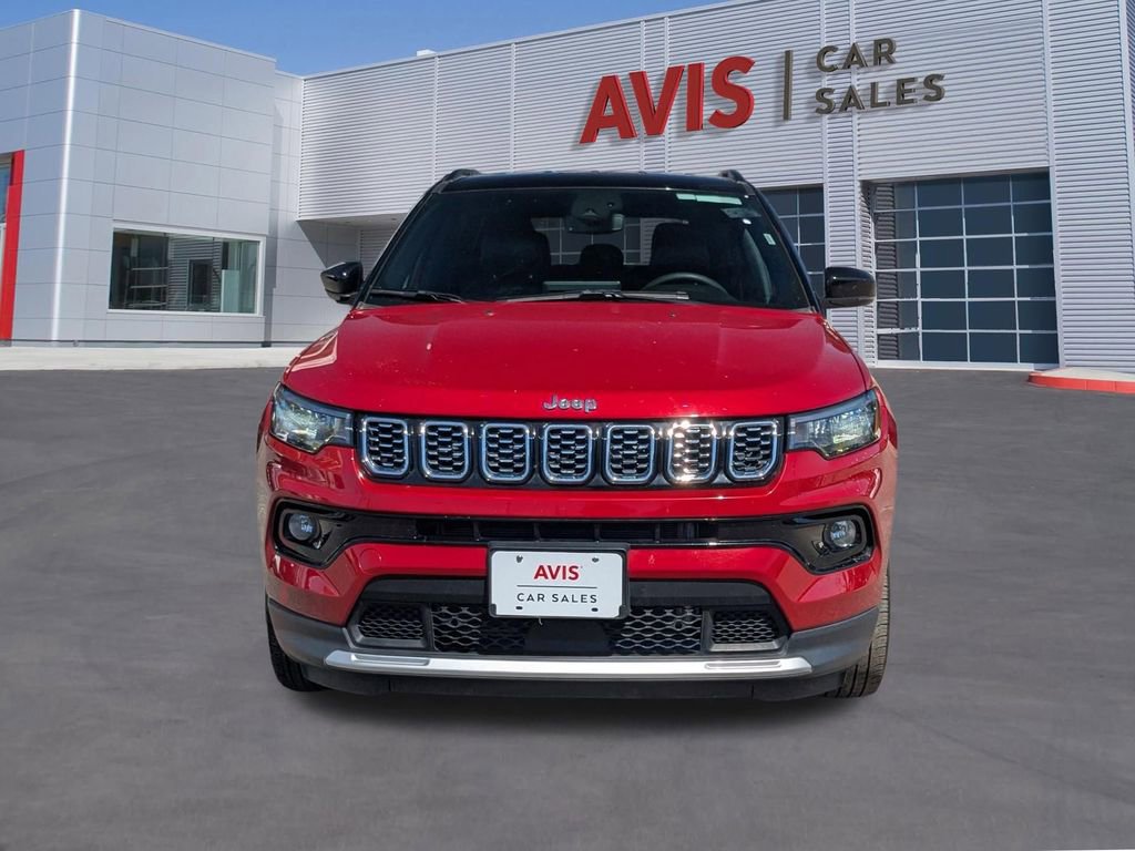 Used 2025 Jeep Compass Limited image 10