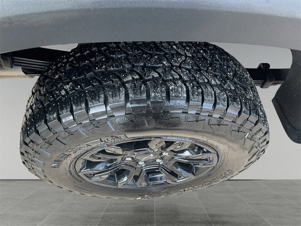 Used 2023 Chevrolet Silverado 1500 ZR2 w/ Technology Package image 12