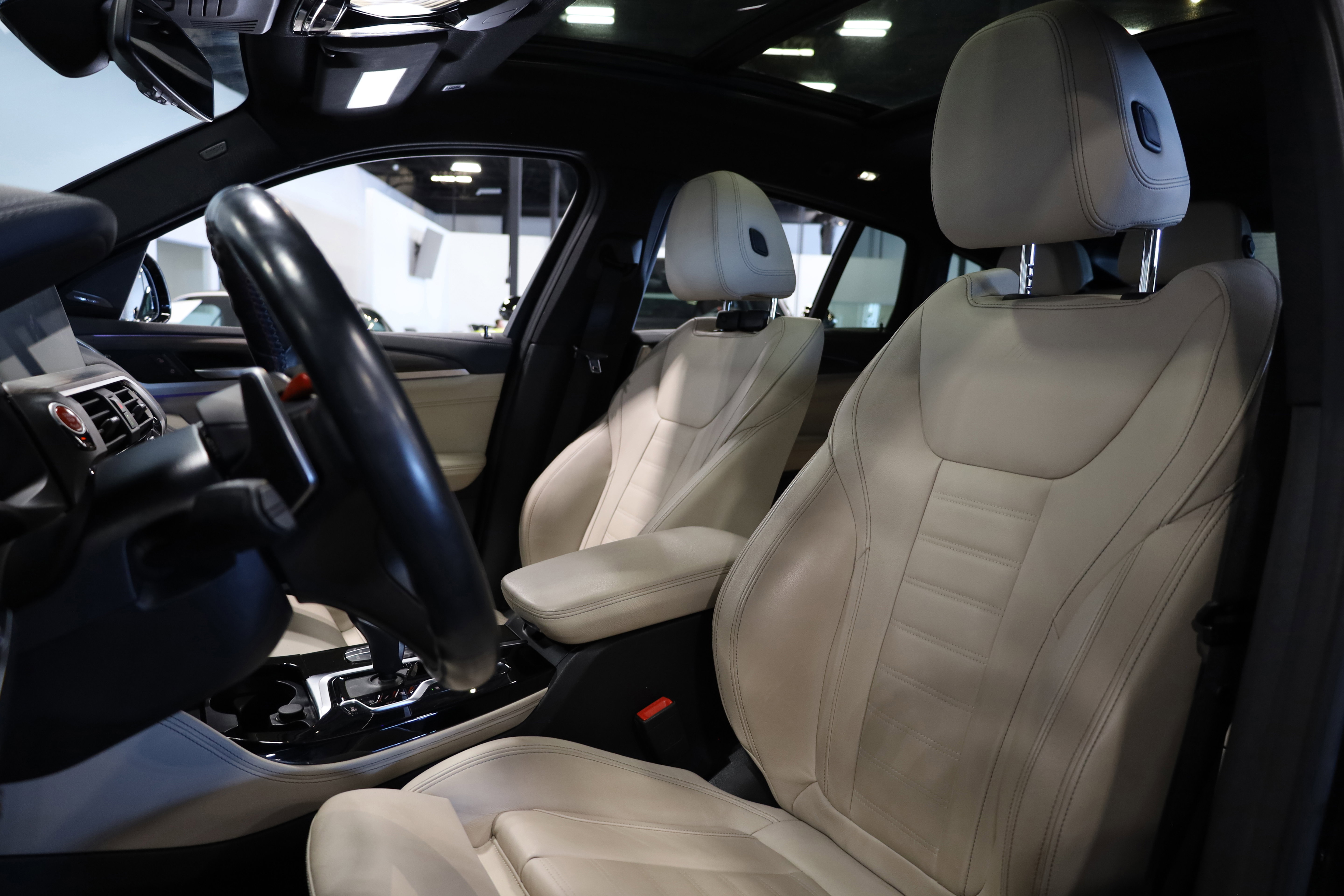 Used 2021 BMW X4 M w/ Executive Package image 17