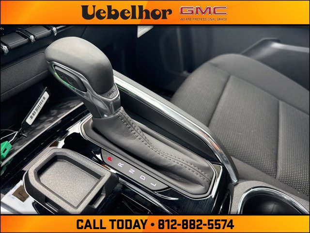 New 2025 GMC Canyon Elevation w/ Convenience Package image 30