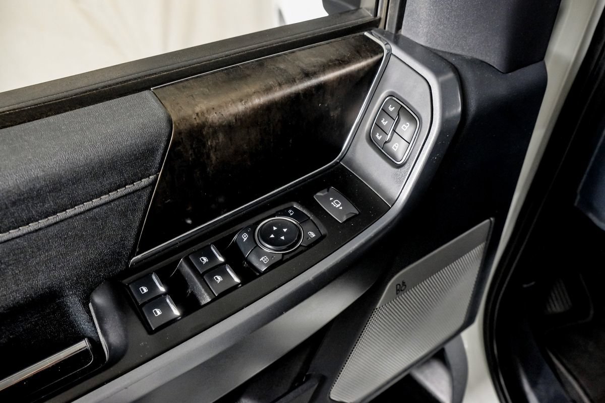 Used 2023 Ford F450 Lariat AWD/4WD image 34