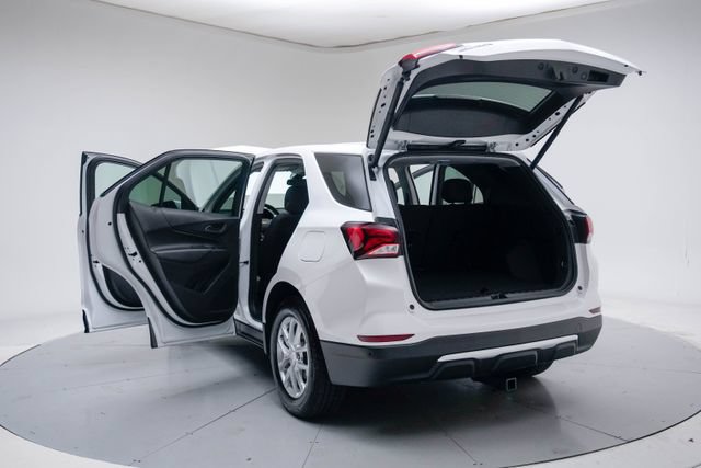 Used 2024 Chevrolet Equinox LT AWD/4WD image 20