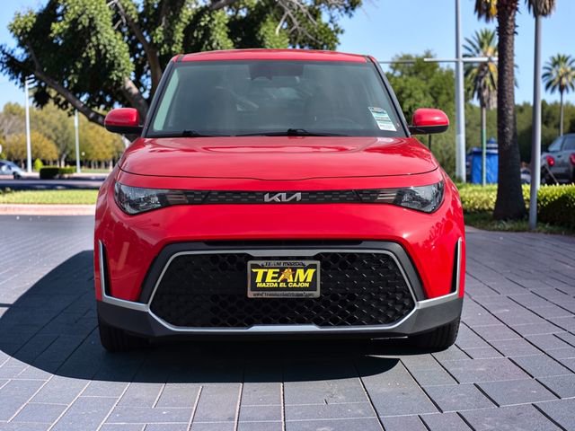 Used 2023 Kia Soul LX image 3