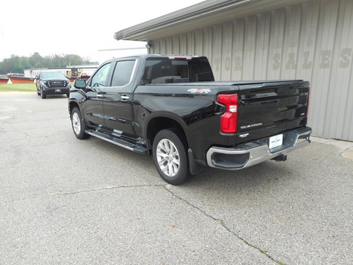 Used 2019 Chevrolet Silverado 1500 LTZ w/ LTZ Plus Package image 3