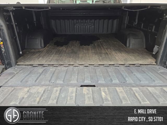 Used 2022 GMC Sierra 1500 AT4 w/ AT4 Preferred Package image 23