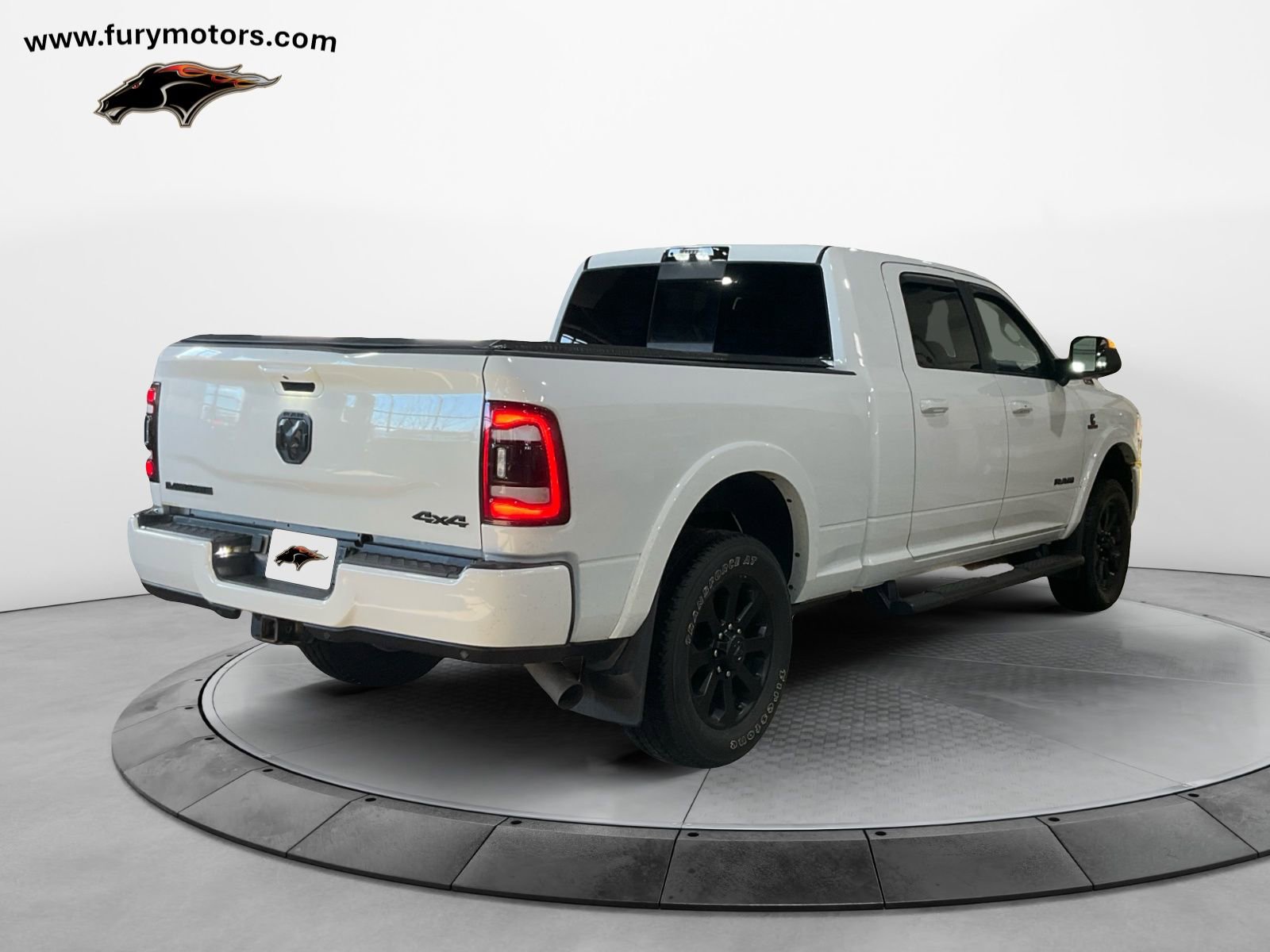 Used 2022 RAM 3500 Laramie AWD/4WD image 3