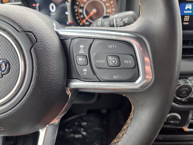 Used 2024 Jeep Wrangler Unlimited Sahara AWD/4WD image 22