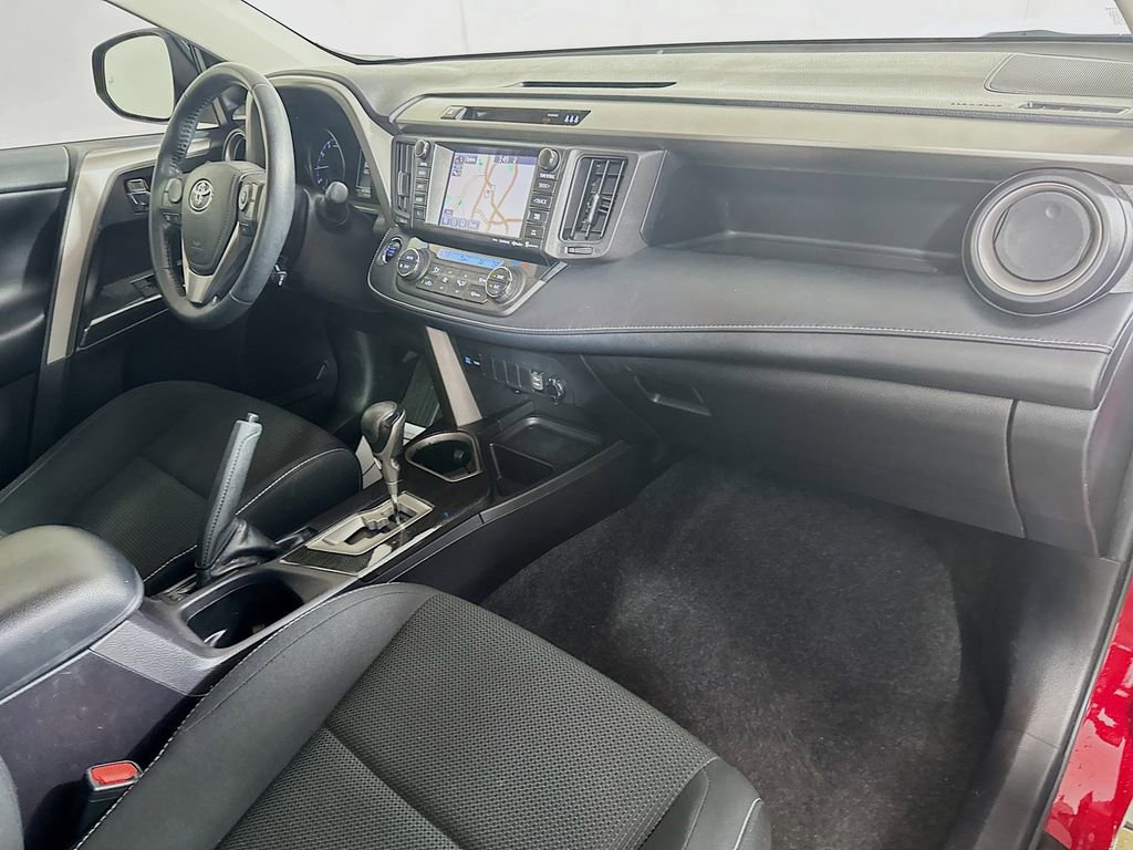 Used 2018 Toyota RAV4 Adventure image 35