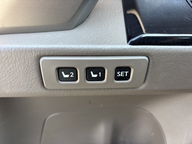 Used 2019 Lexus GX 460 AWD/4WD image 21
