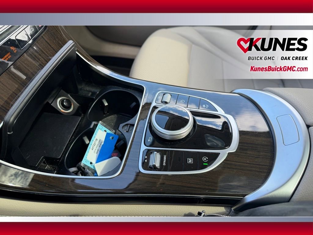 Used 2018 Mercedes-Benz GLC 300 4MATIC image 24