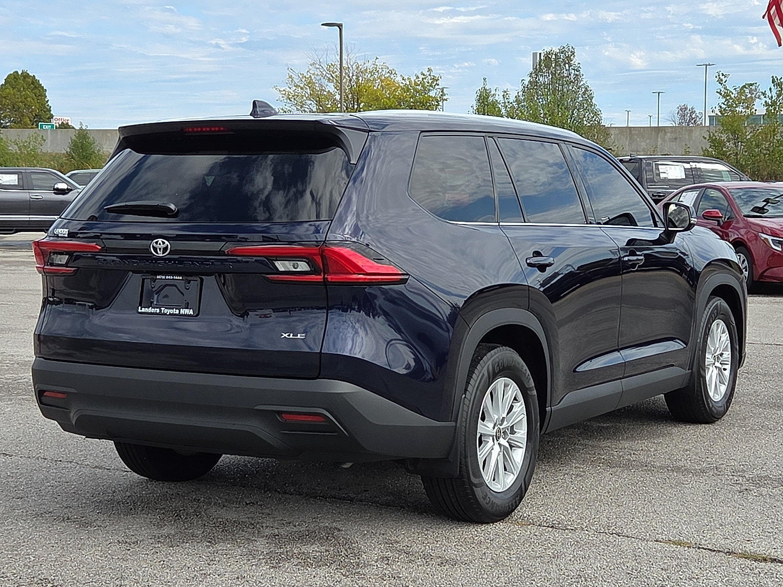 Used 2024 Toyota Grand Highlander FWD image 5