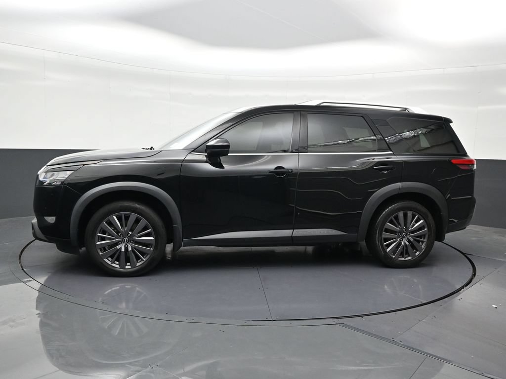 Used 2022 Nissan Pathfinder SL w/ SL Premium Package FWD image 2