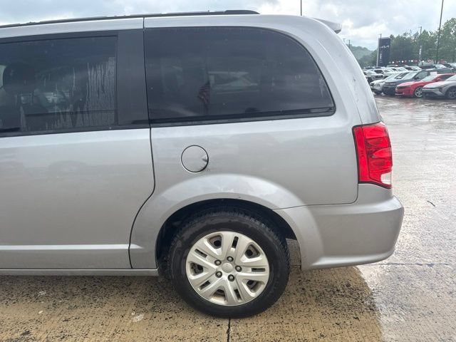 Used 2018 Dodge Grand Caravan SE FWD image 8