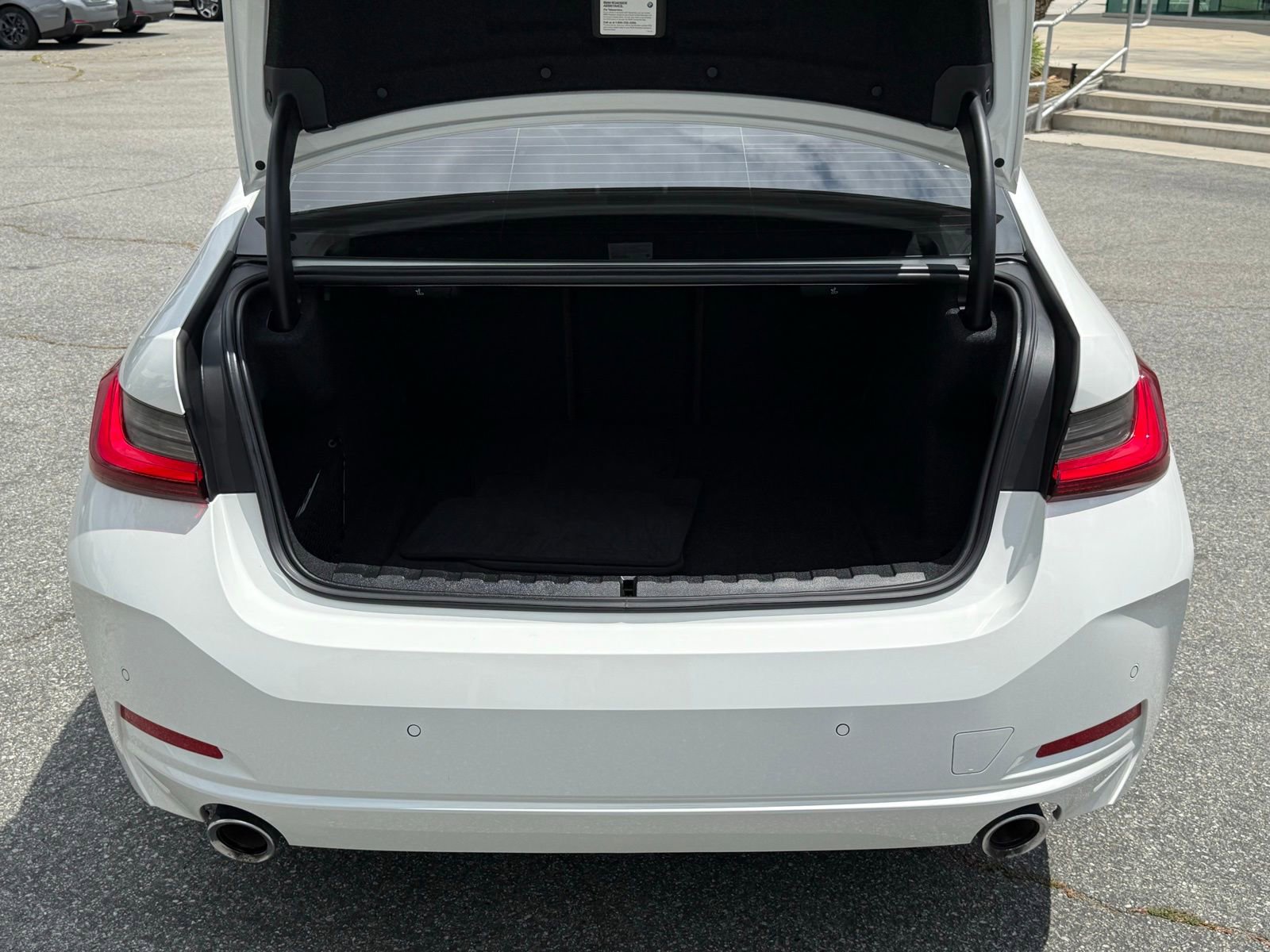 Certified 2023 BMW 330i Sedan w/ Driving Assistance Package RWD image 14