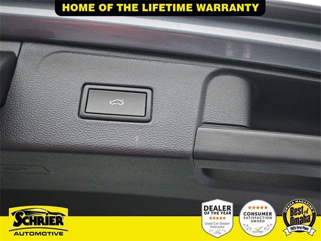 Used 2022 Volkswagen Atlas SEL Premium image 38