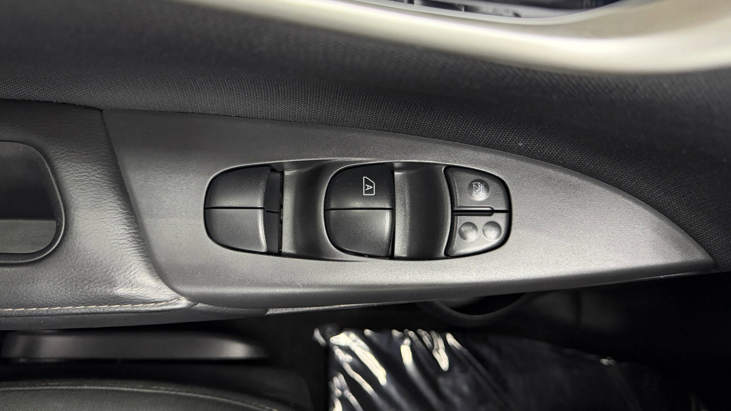 Used 2019 Nissan Sentra SV image 18