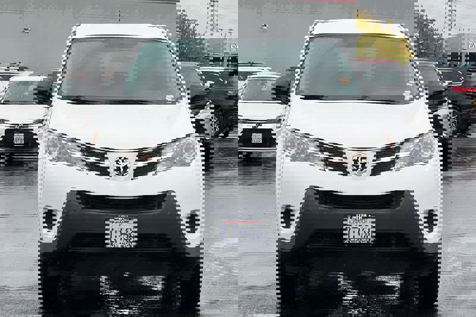 Used 2015 Toyota RAV4 LE image 10