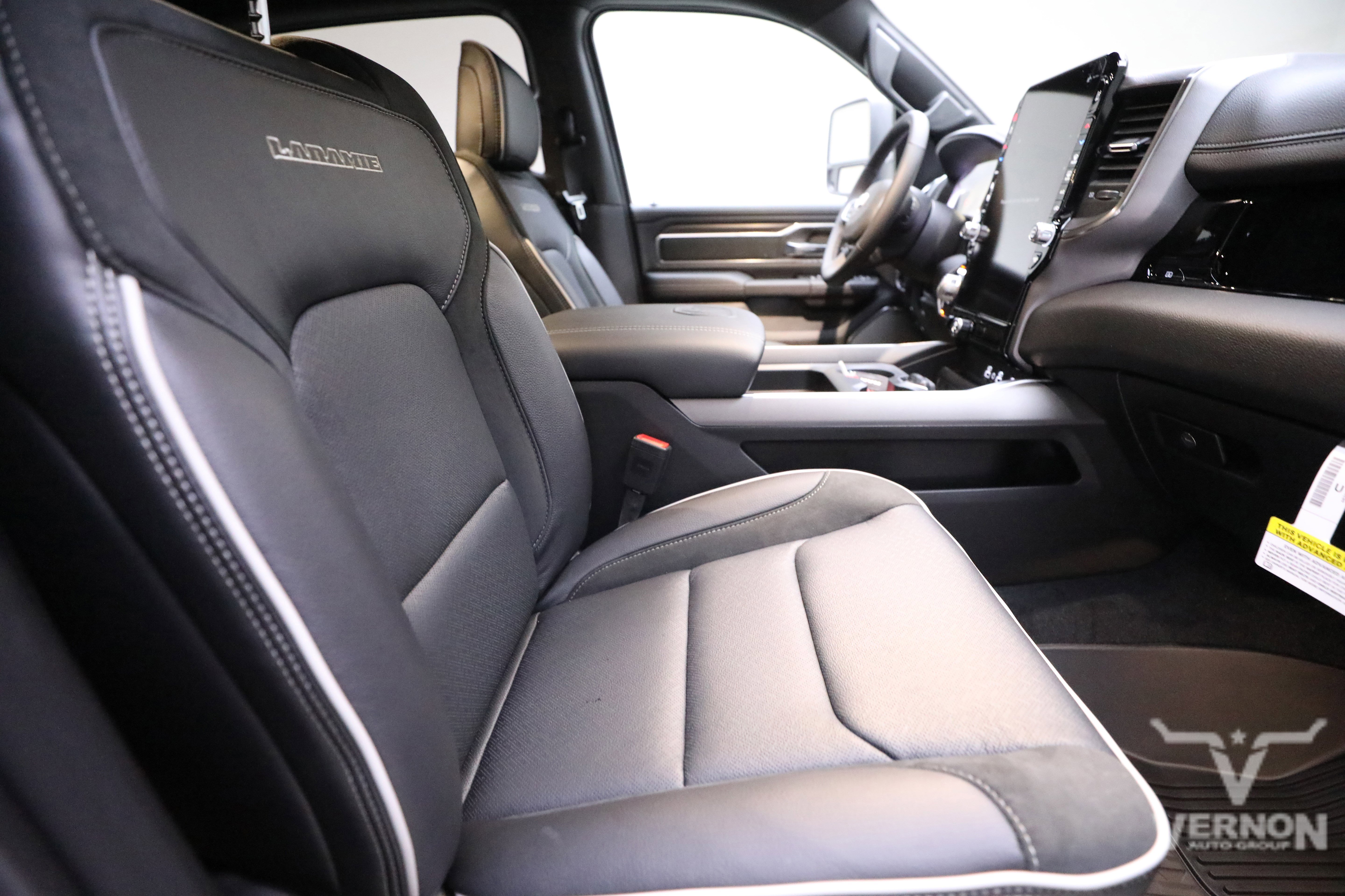 New 2026 RAM 1500 Laramie w/ Night Edition image 11