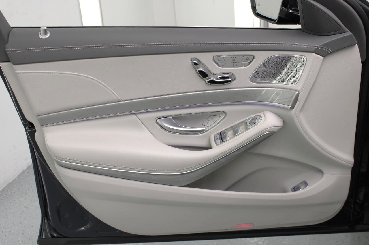 Used 2015 Mercedes-Benz S 550 Sedan image 35