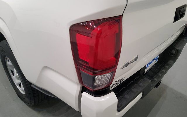 Used 2023 Toyota Tacoma SR image 9