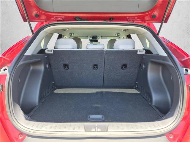 Used 2025 Hyundai Kona SEL FWD image 6