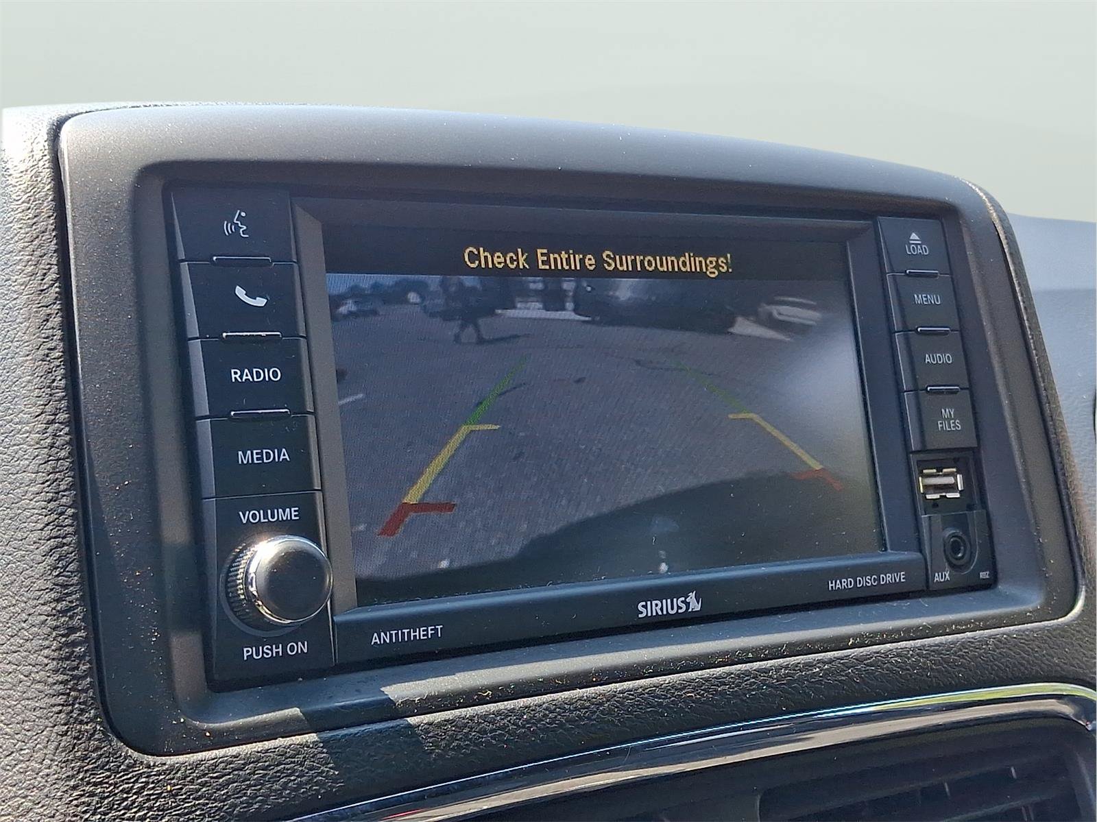 Used 2018 Dodge Grand Caravan SE FWD image 15
