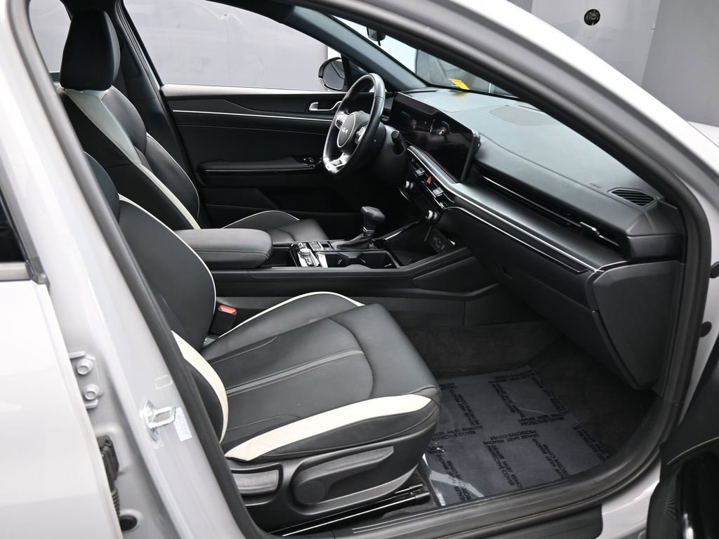 Used 2025 Kia K5 GT-Line image 42