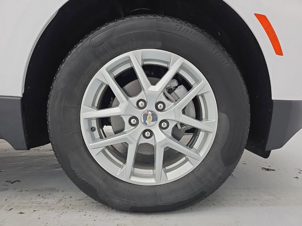 Certified 2023 Chevrolet Equinox LT AWD/4WD image 18