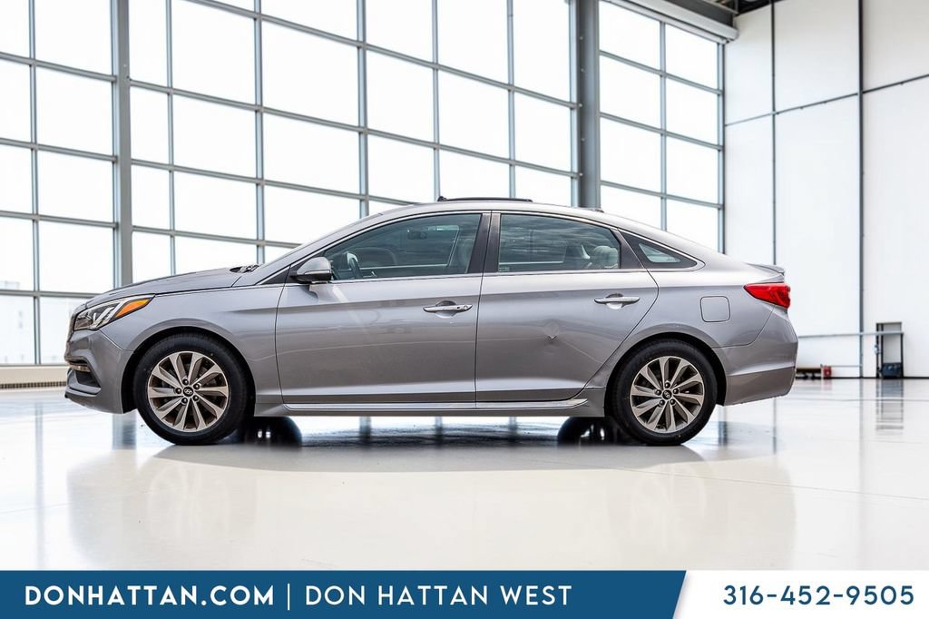 Used 2017 Hyundai Sonata Sport w/ Value Edition Package 02 FWD image 2
