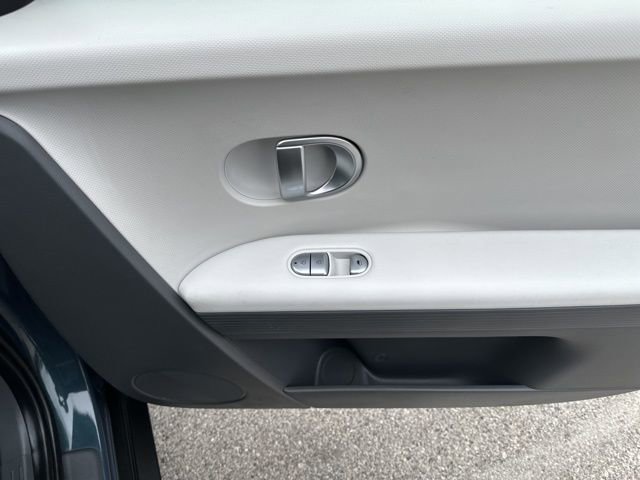 Used 2023 Hyundai Ioniq 5 SE image 11