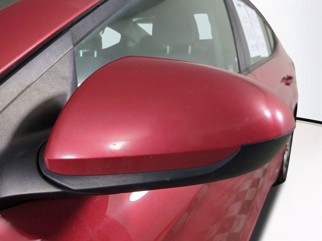 Used 2017 Hyundai Elantra SE image 12