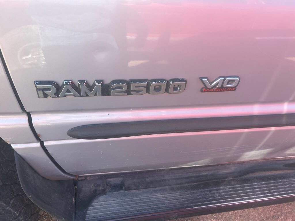 Used 1999 Dodge Ram 2500 Truck ST image 4